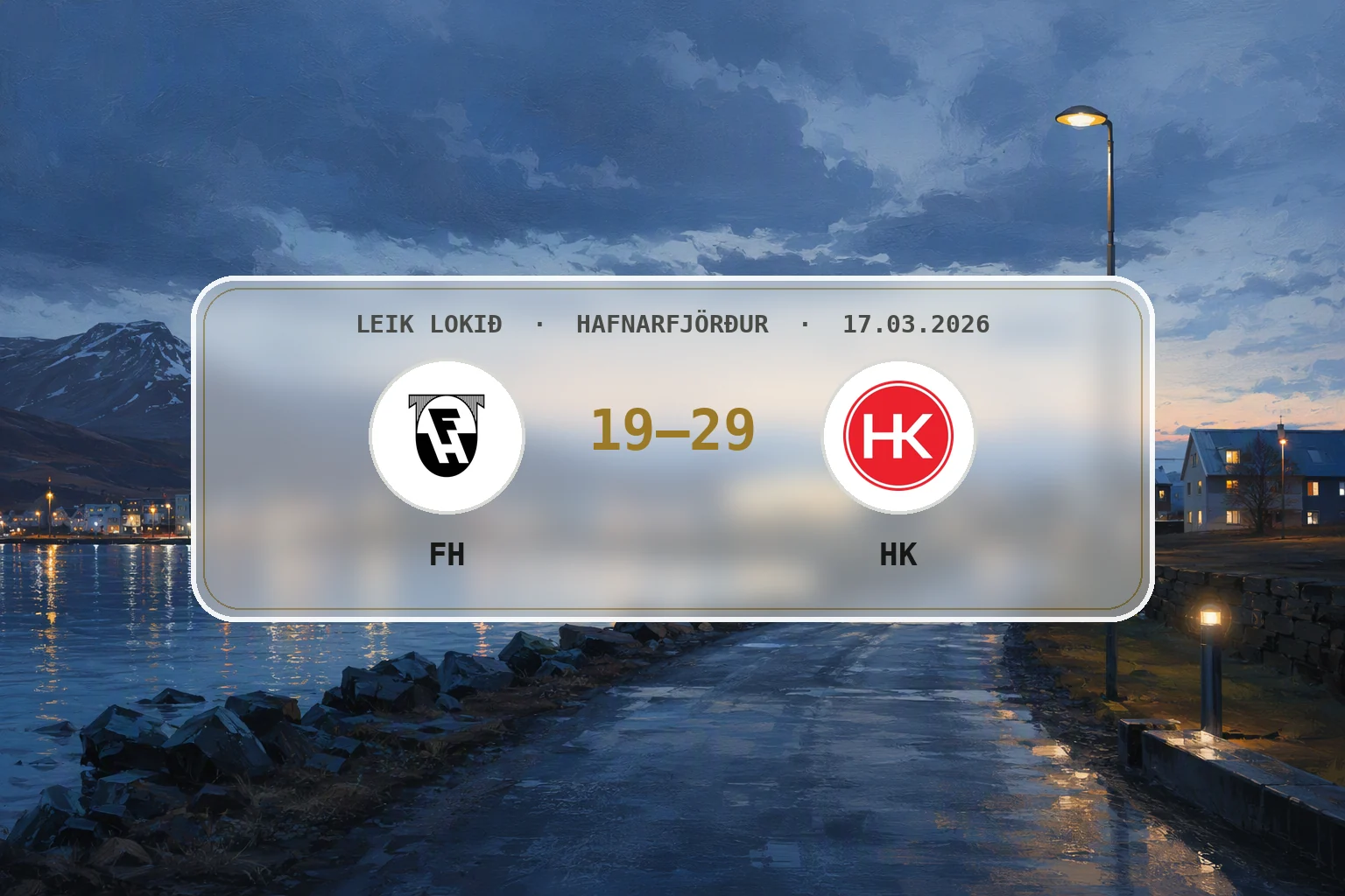 Rólegt blágrátt kvöld í umhverfi Kaplakrika í Hafnarfirði eftir leik FH og HK.