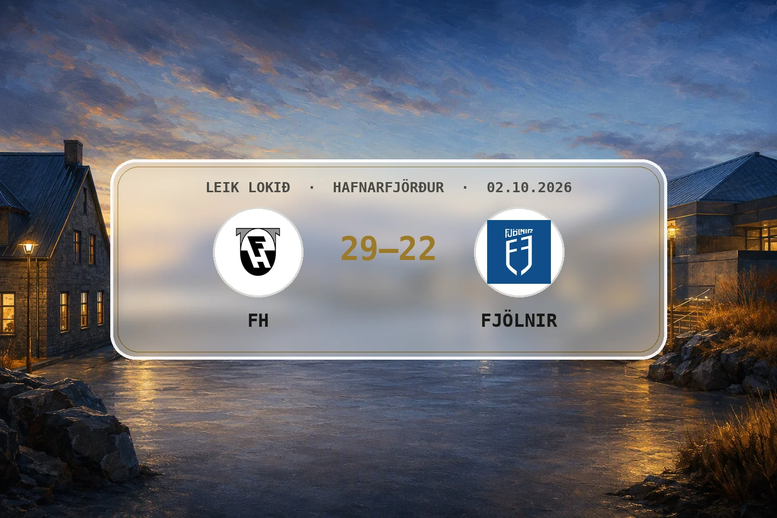 Hafnarfjörður í hlýrri kvöldbirtu eftir sigur FH á Fjölni